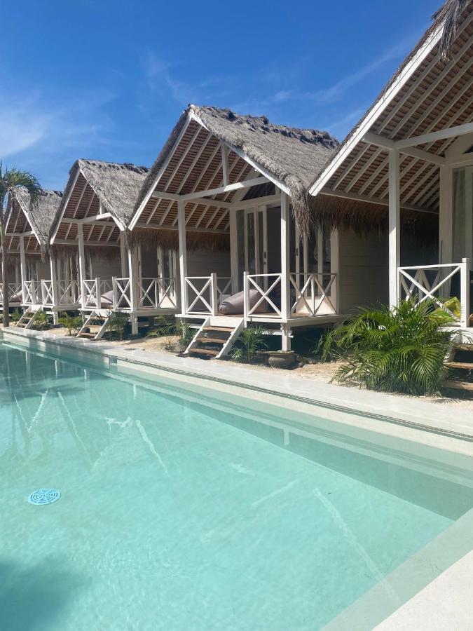 Love Coconut Bungalows Gili Trawangan Exterior photo